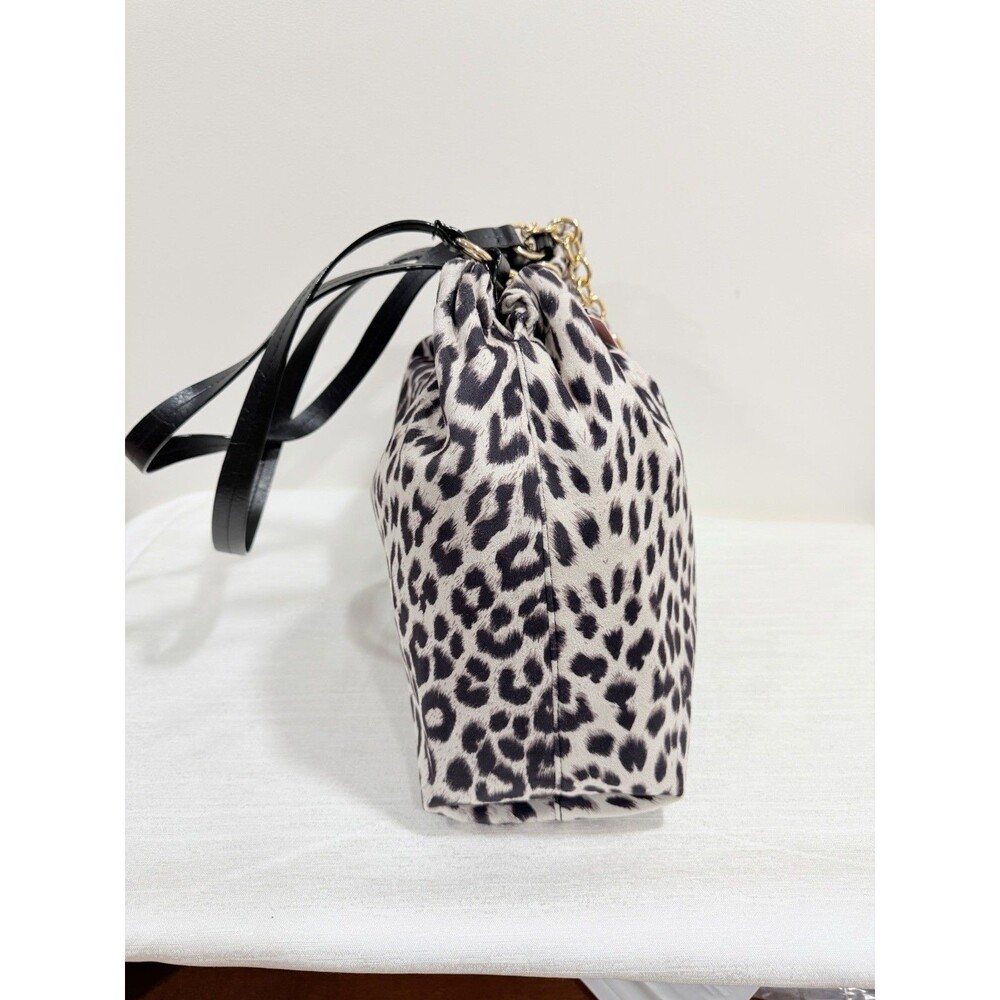 Juicy Couture Fashionable Juicy Tote Bag In Snow Leopard W/Chain Charm VIRAL NEW - Picture 5 of 8